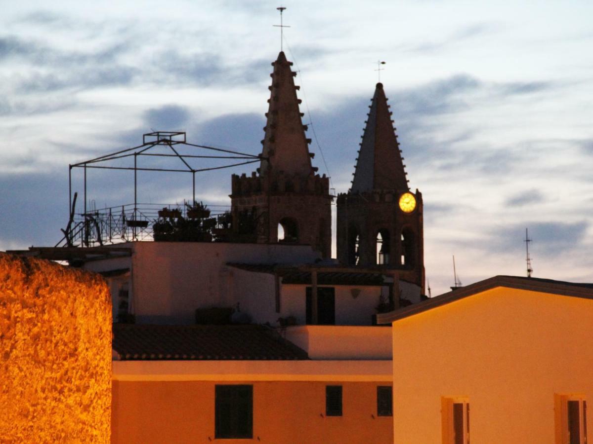 Bed and Breakfast Aqui à Alghero Extérieur photo